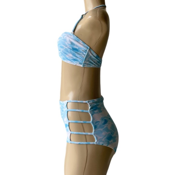 Cupshe Bikini 👙 - Picture 4 of 16